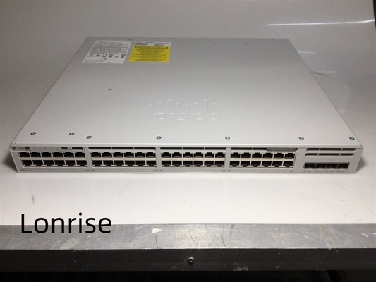 C9300L-48P-4X-A - Катализатор 9300L Cisco переключает преимущество сети 48 гаван фиксированное uplink 4X10G данным по uplink только