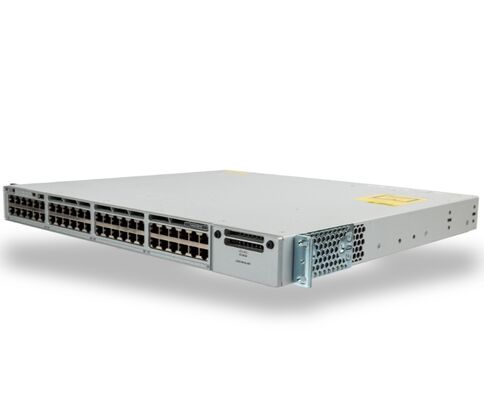 Cisco Catalyst 9300 Switch с 48 портами UPOE 256 Гбит/с, мощностью переключения и глубоким буфером для сетей высокой плотности