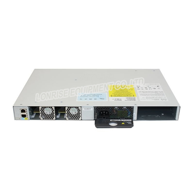 Предметы первой необходимости сети катализатора 9200L 24-P PoE+ 4x10G Cisco C9200L-24P-4X-E