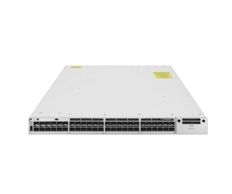 C9300-48UXM-A Cisco Switch Catalyst 9300 Catalyst 9300 48-портный 2.5G 12 МГиг UPOE Сетевое преимущество