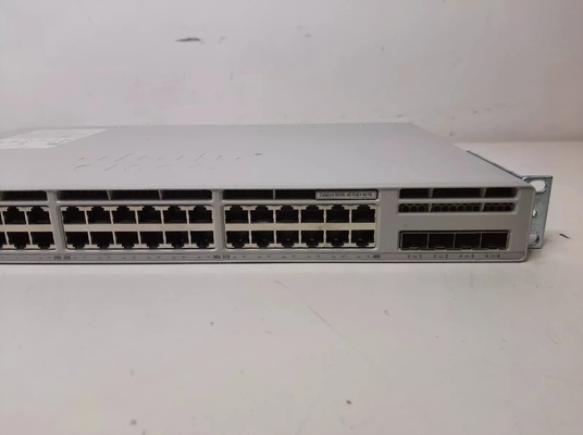 Cisco C9200L-48P-4G-E 48-портный коммутатор PoE+ с 4x1G Uplinks