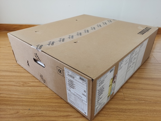 Cisco C9500-48Y4C-A Catalyst 9500 48-портный коммутатор 25G