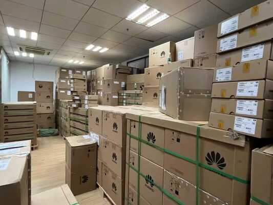 Блок распределения питания переменного тока Huawei NetEngine 8000 F8 CR8MP2K3PHC0 для корпоративного маршрутизатора