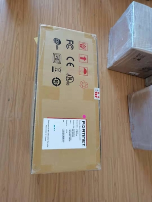 Fortinet FortiGate NGFW серии среднего класса FG-200F FG-200F - только прибор