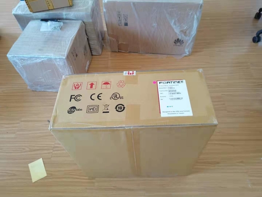 Fortinet FortiGate NGFW серии среднего класса FG-200F FG-200F - только прибор